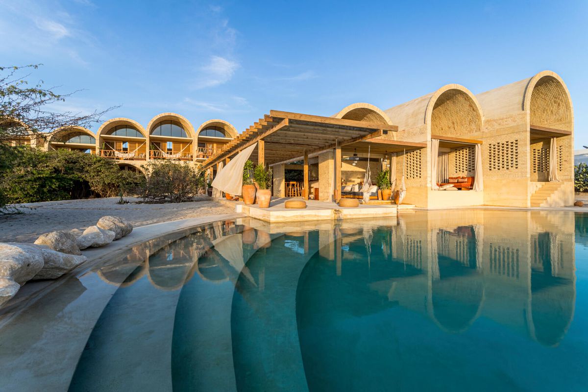 The Most Fashionable Seaside Inns within the World 2021